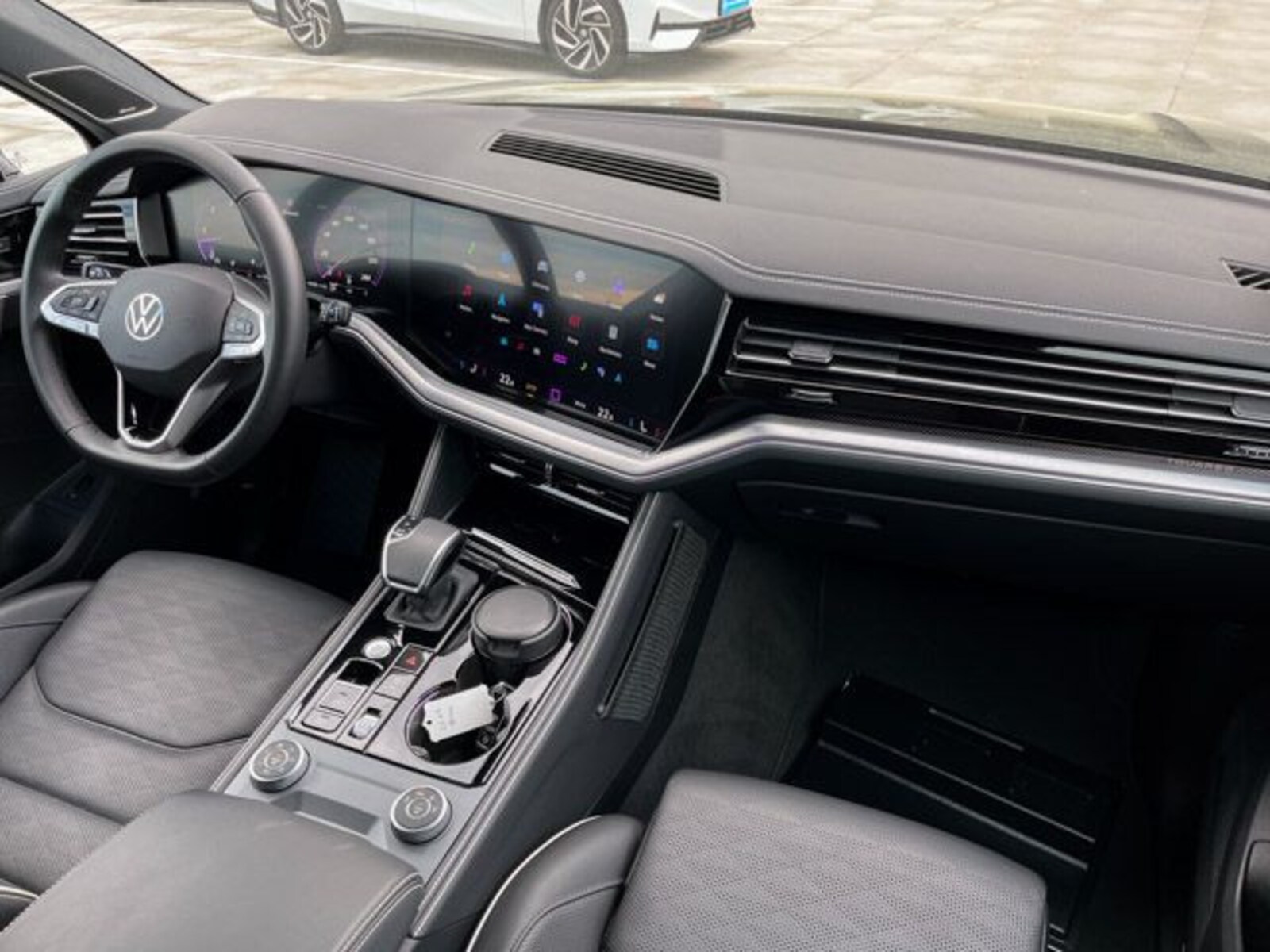 Volkswagen Touareg – Bild 6