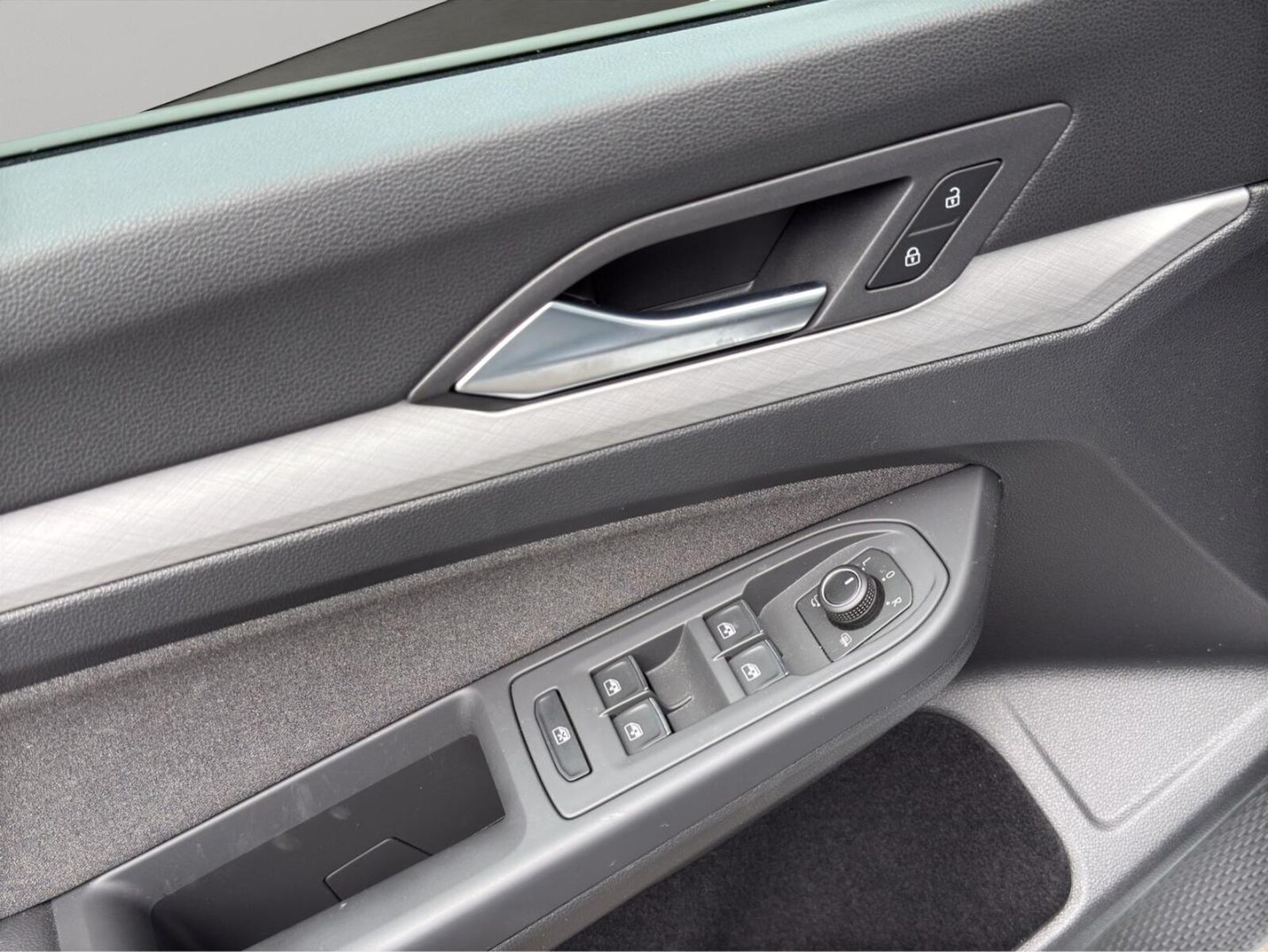 Volkswagen Golf Variant – Bild 13