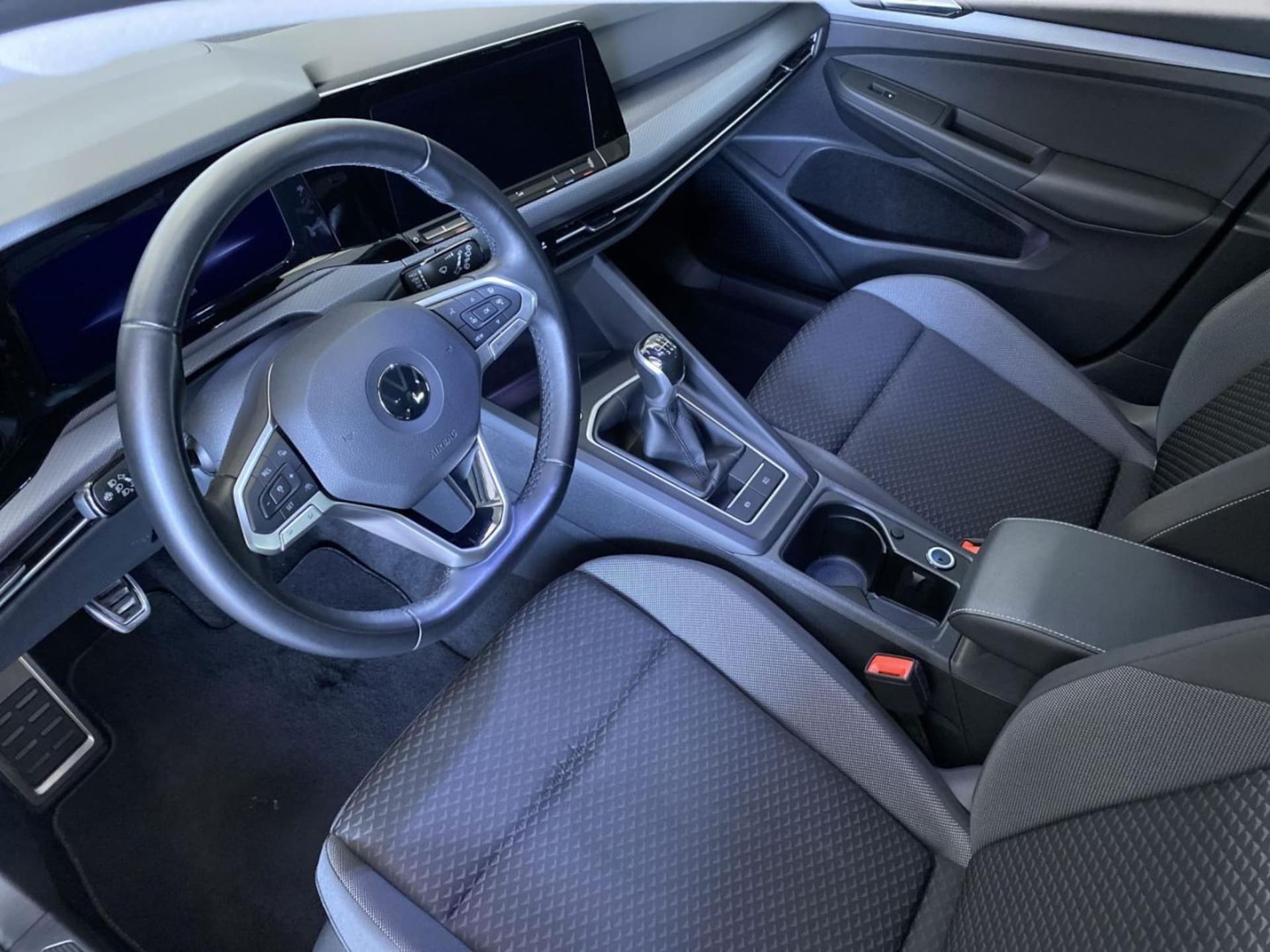 Volkswagen Golf Active