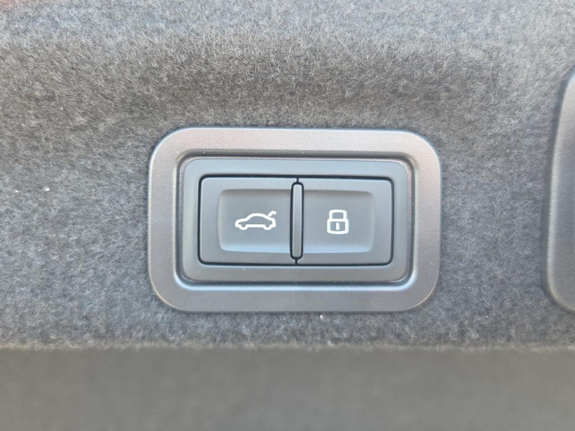 Audi A6 Limousine