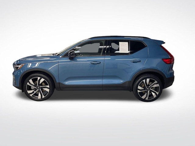 2024 Volvo XC40