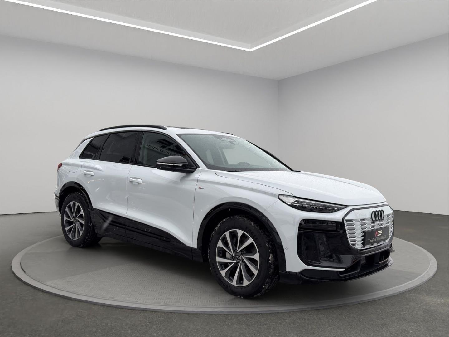 Bild über Audi Q6 SUV e-tron e-tron quattro - für weitere Informationen kontaktieren Sie den Audi Partner