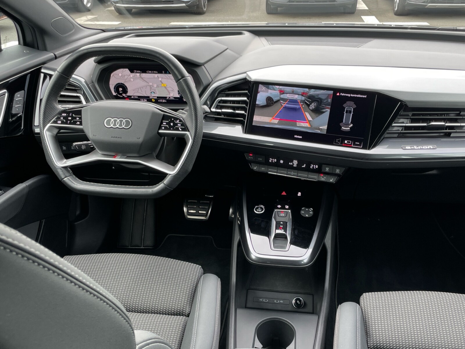 Audi Q4 e-tron – Bild 8