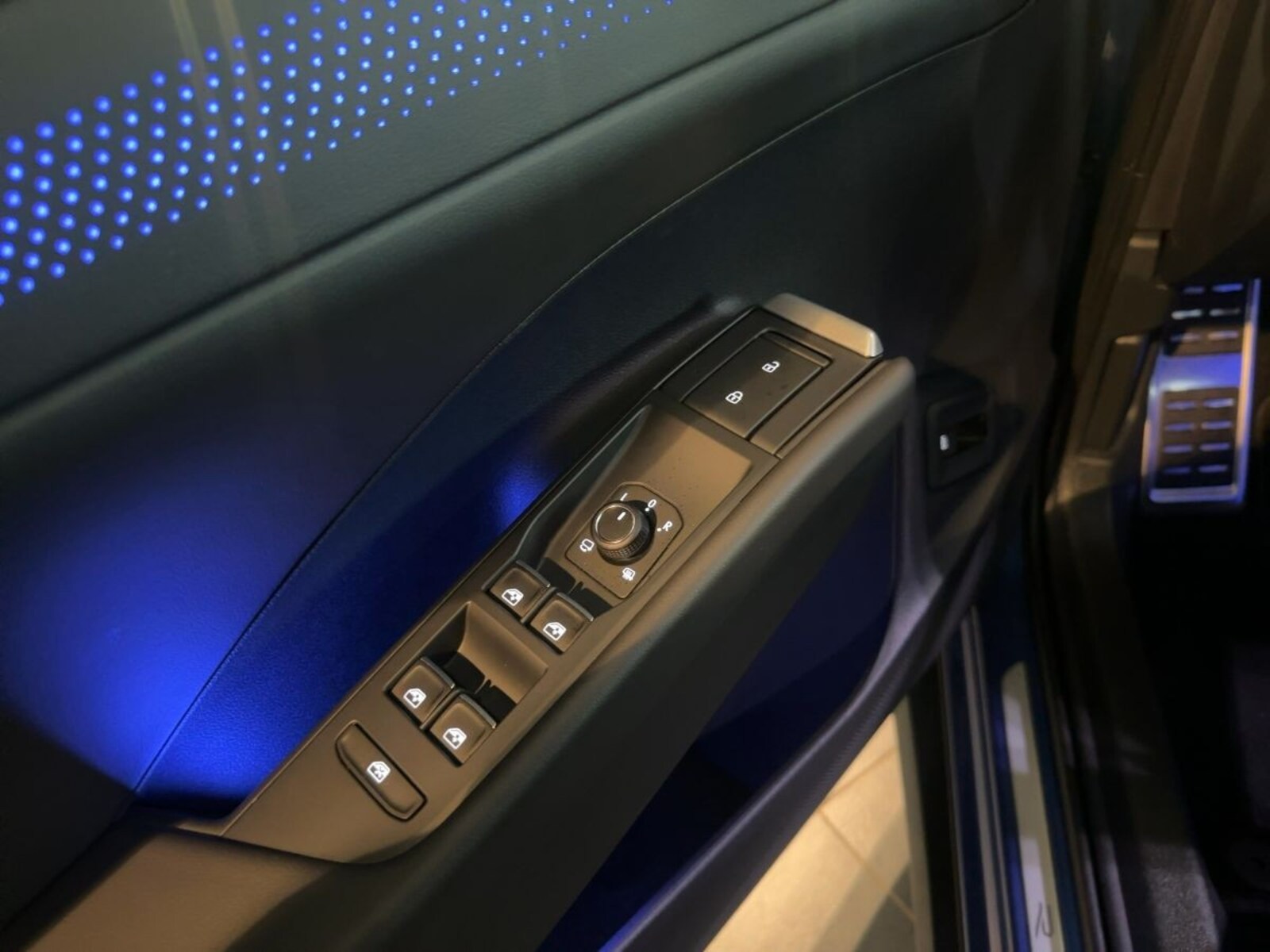 Volkswagen T-Roc – Bild 13