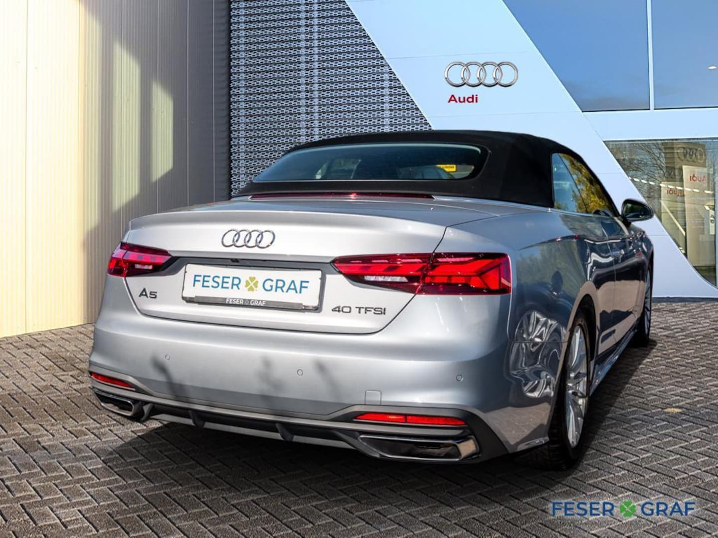 Bild über Audi A5 Cabriolet 40 TFSI S tronic - für weitere Informationen kontaktieren Sie den Audi Partner