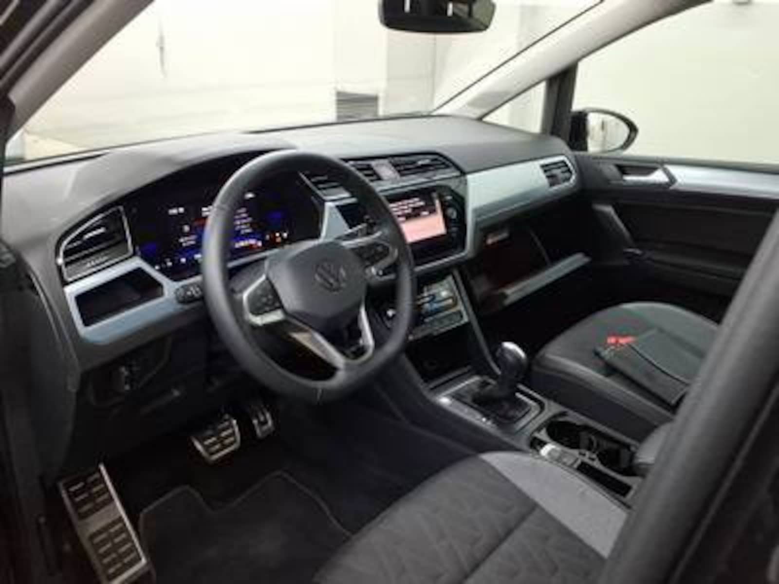 Volkswagen Touran – Bild 6