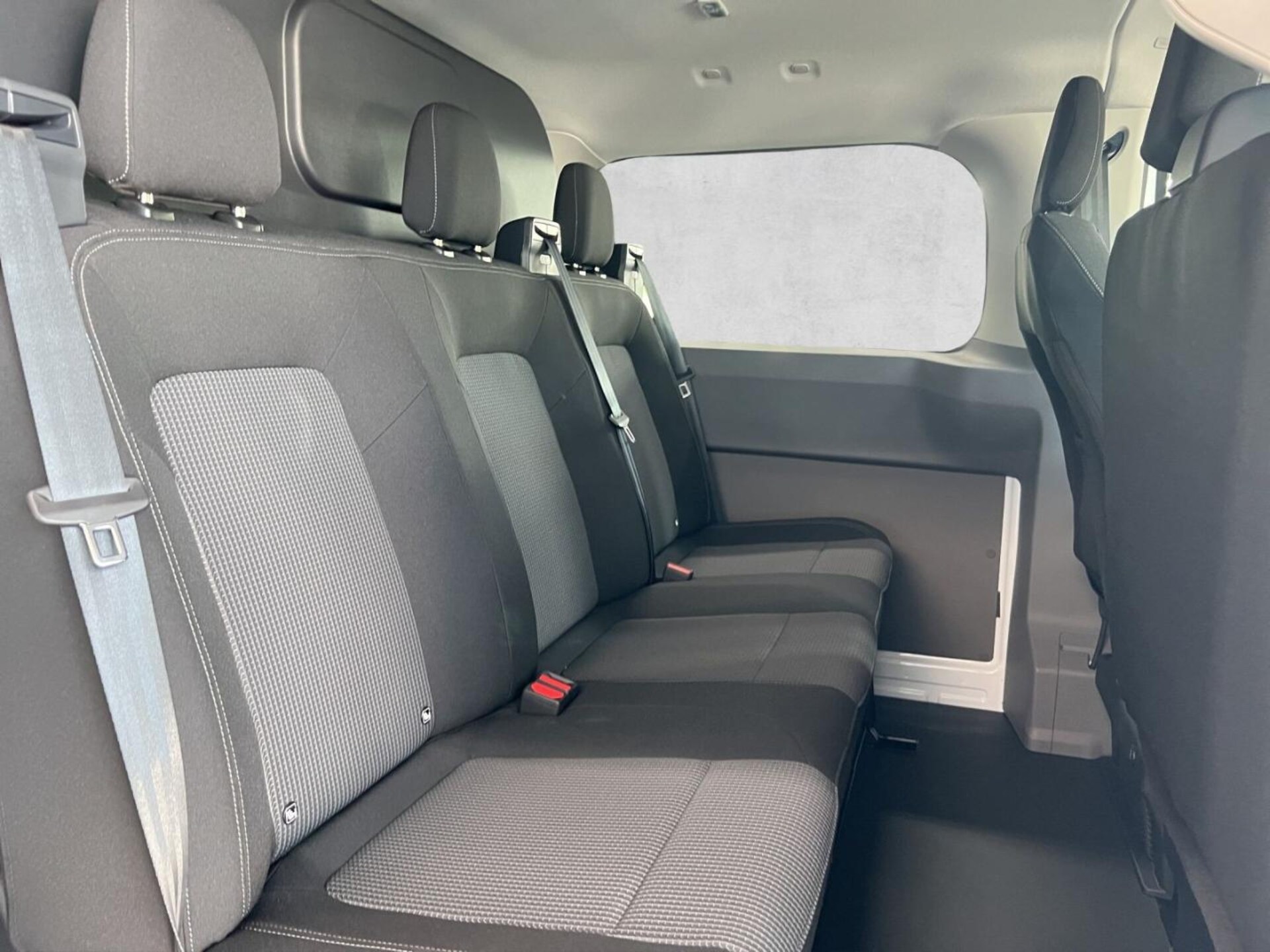 Volkswagen Transporter Kasten langer Radstand Plus