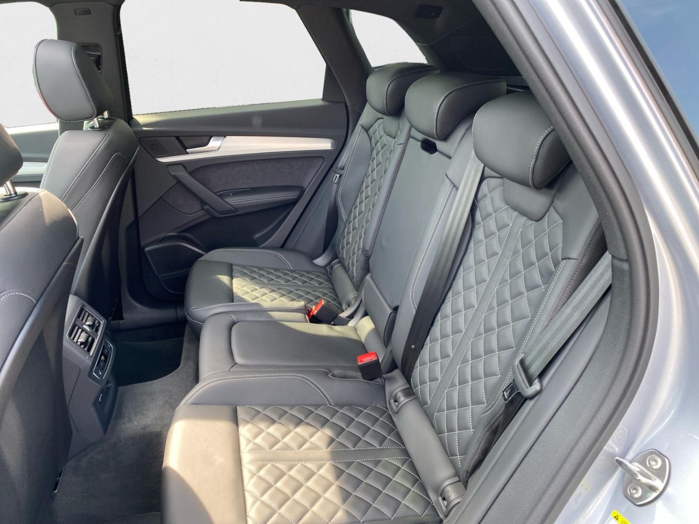 Image about Audi Q5 40 TDI quattro S tronic