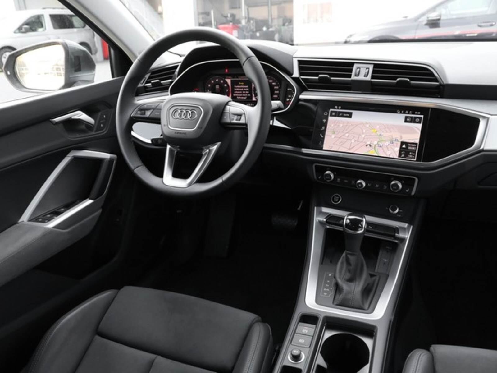 Audi Q3 – Bild 8
