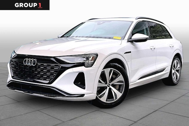 2024 Audi Q8 e-tron