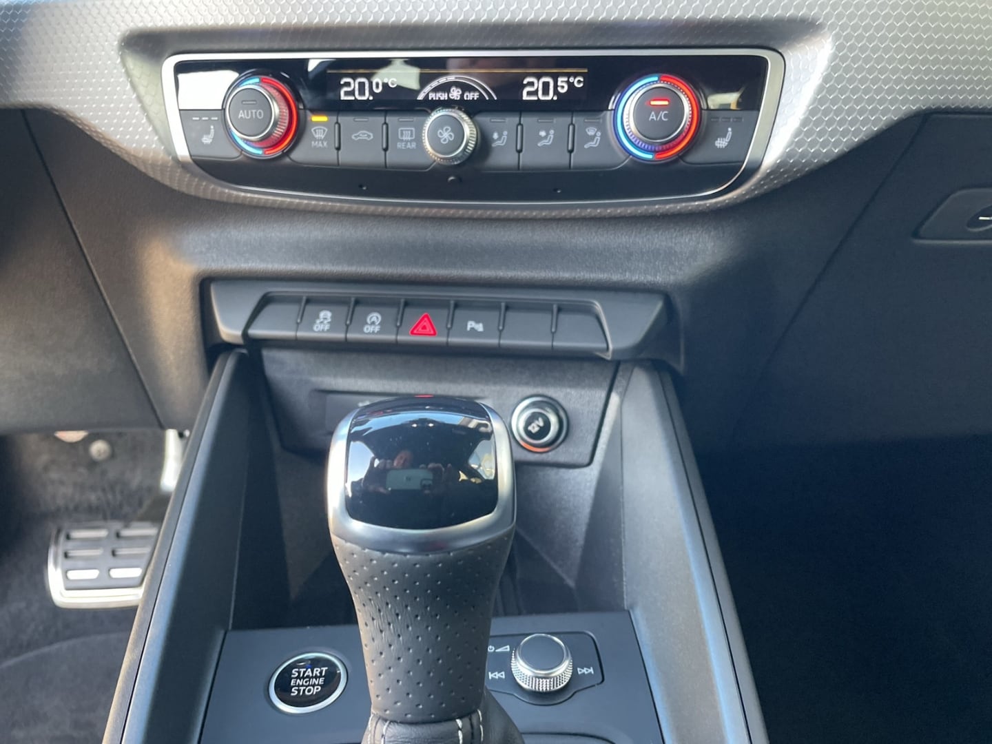 Bild über Audi A1 allstreet 35 TFSI S tronic - für weitere Informationen kontaktieren Sie den Audi Partner
