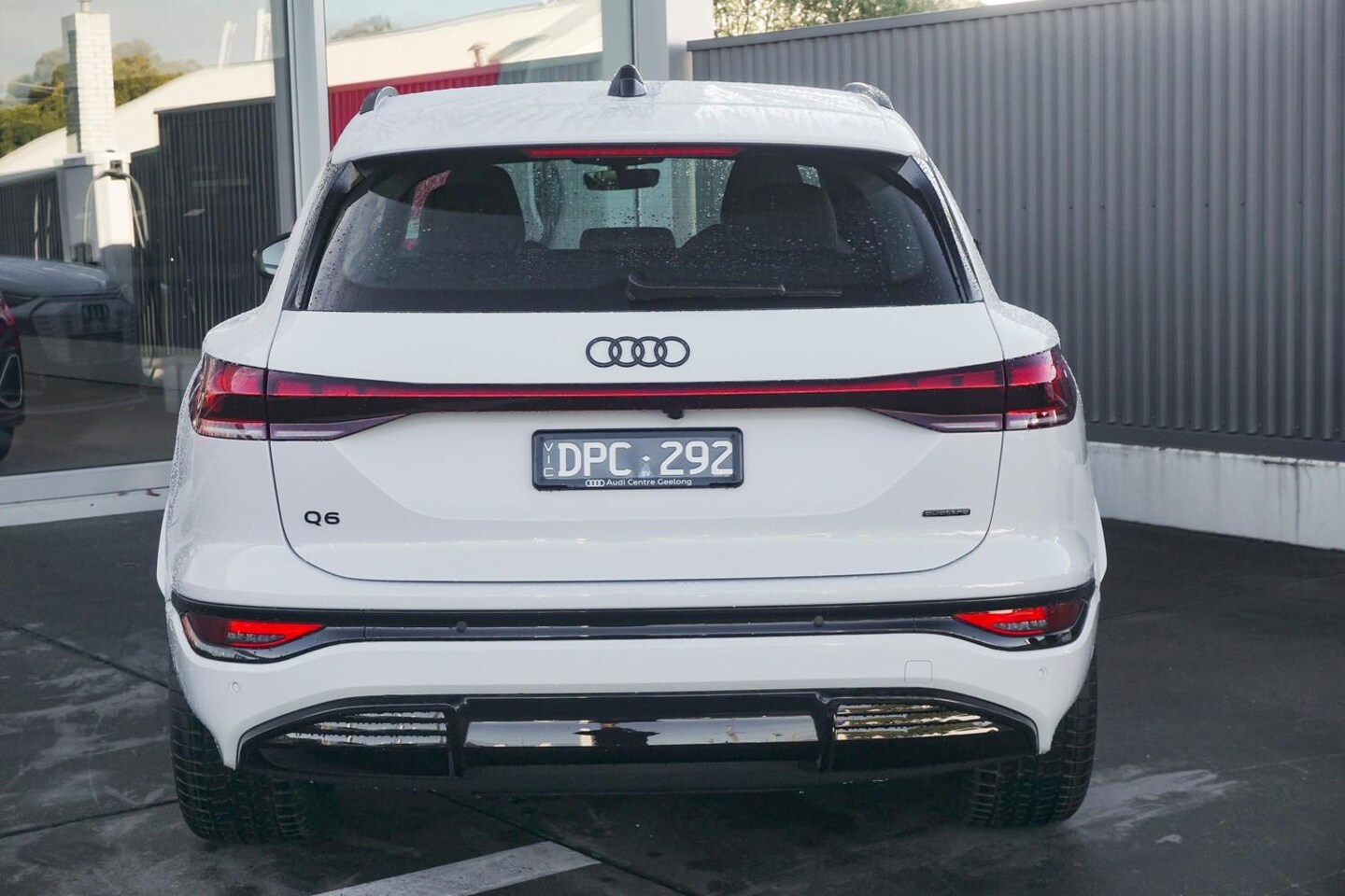 Image about Audi Q6 SUV e-tron e-tron quattro