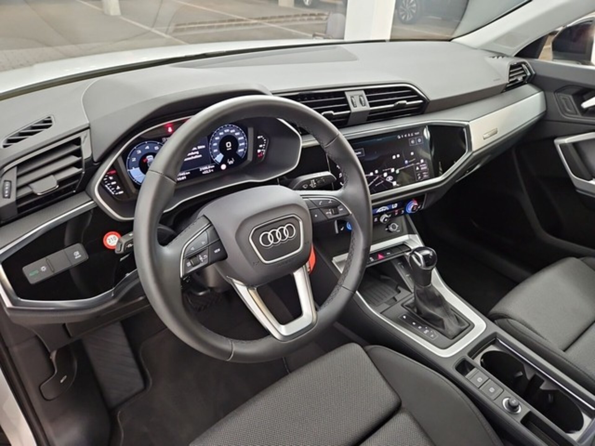 Audi Q3 Sportback S line