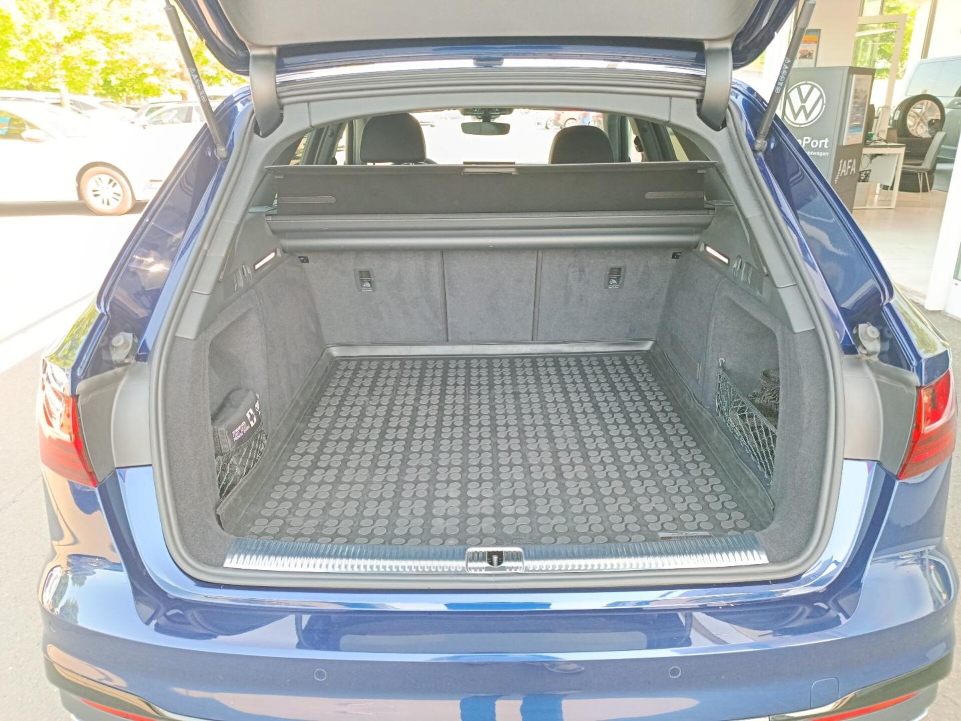Audi A4 Avant S line