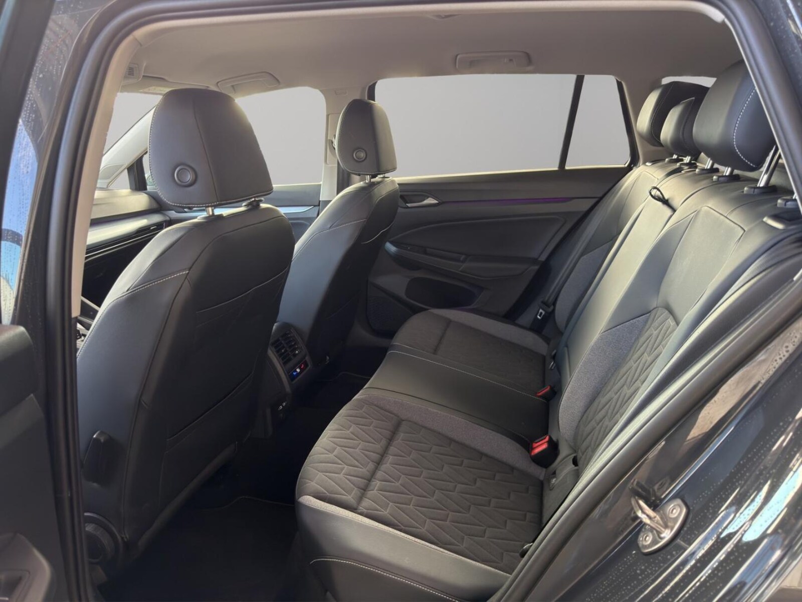 Volkswagen Golf Variant – Bild 13