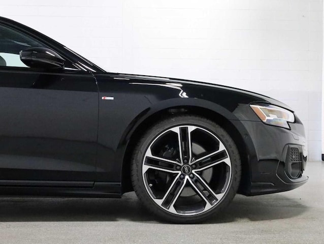 2026 Audi A8 Base - Photo 11