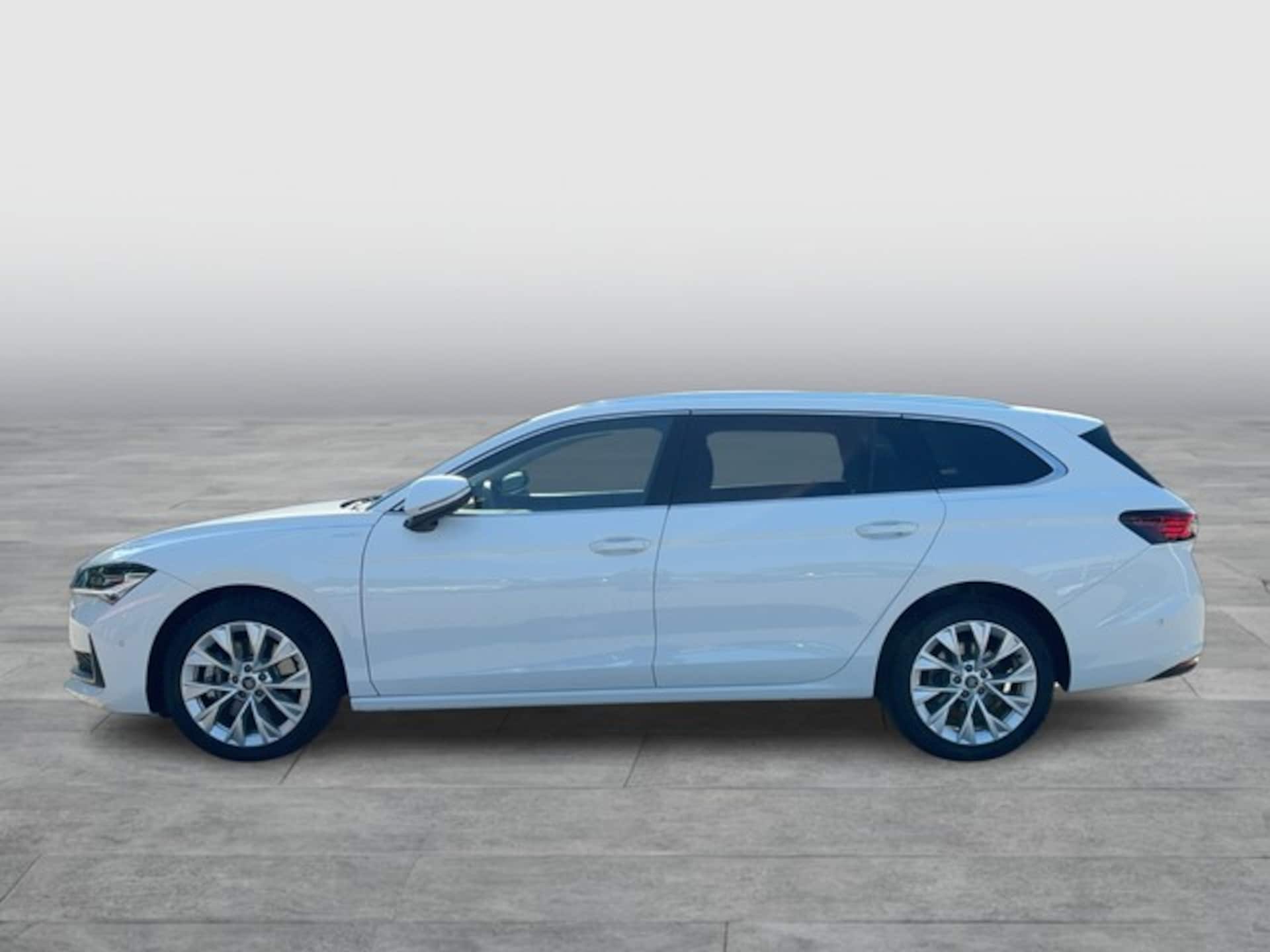 Skoda Superb Combi Laurin & Klement