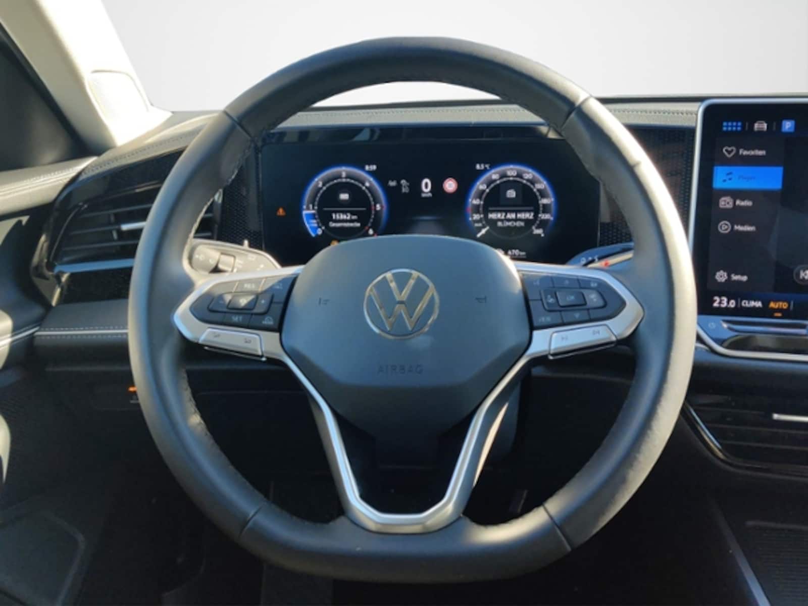 Volkswagen Passat – Bild 13