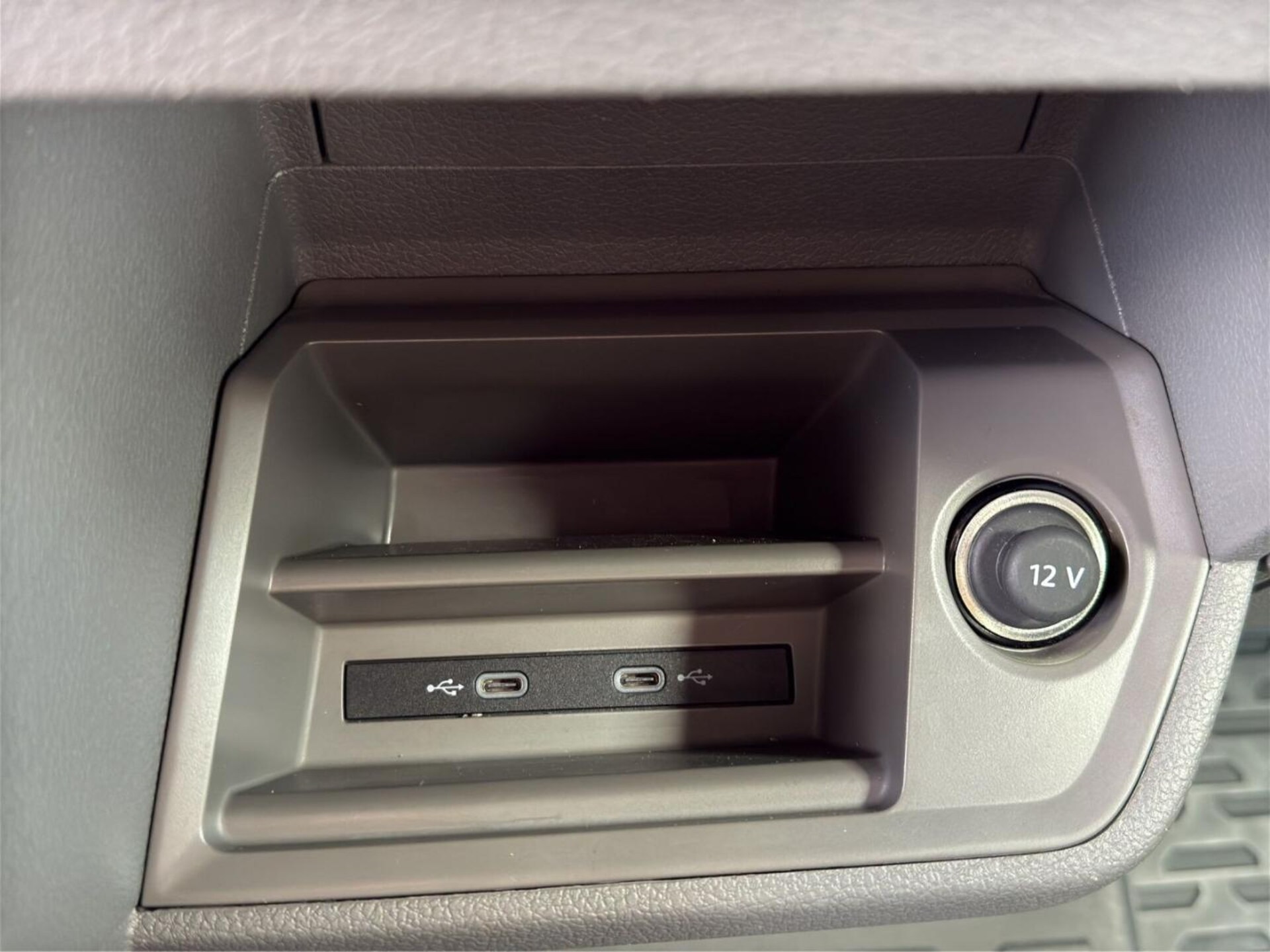 Volkswagen Crafter Kasten langer Radstand