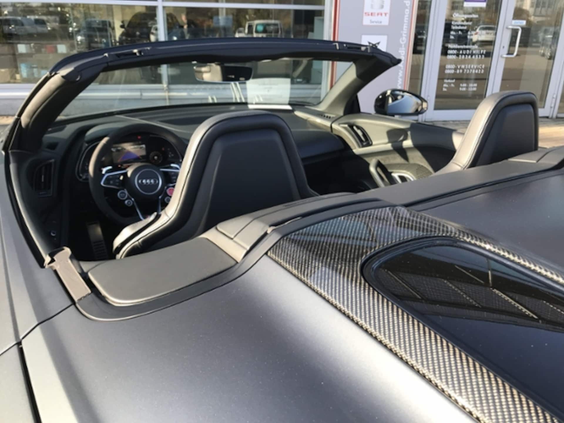 Audi R8 Spyder V10 performance quattro