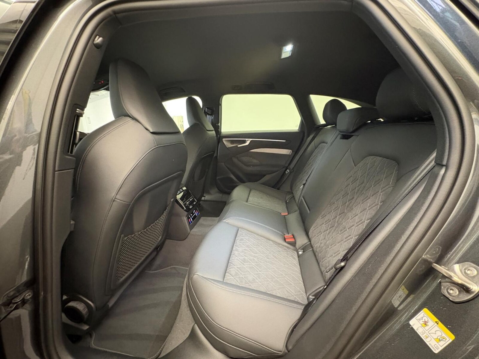 Audi A6 Avant – Bild 8