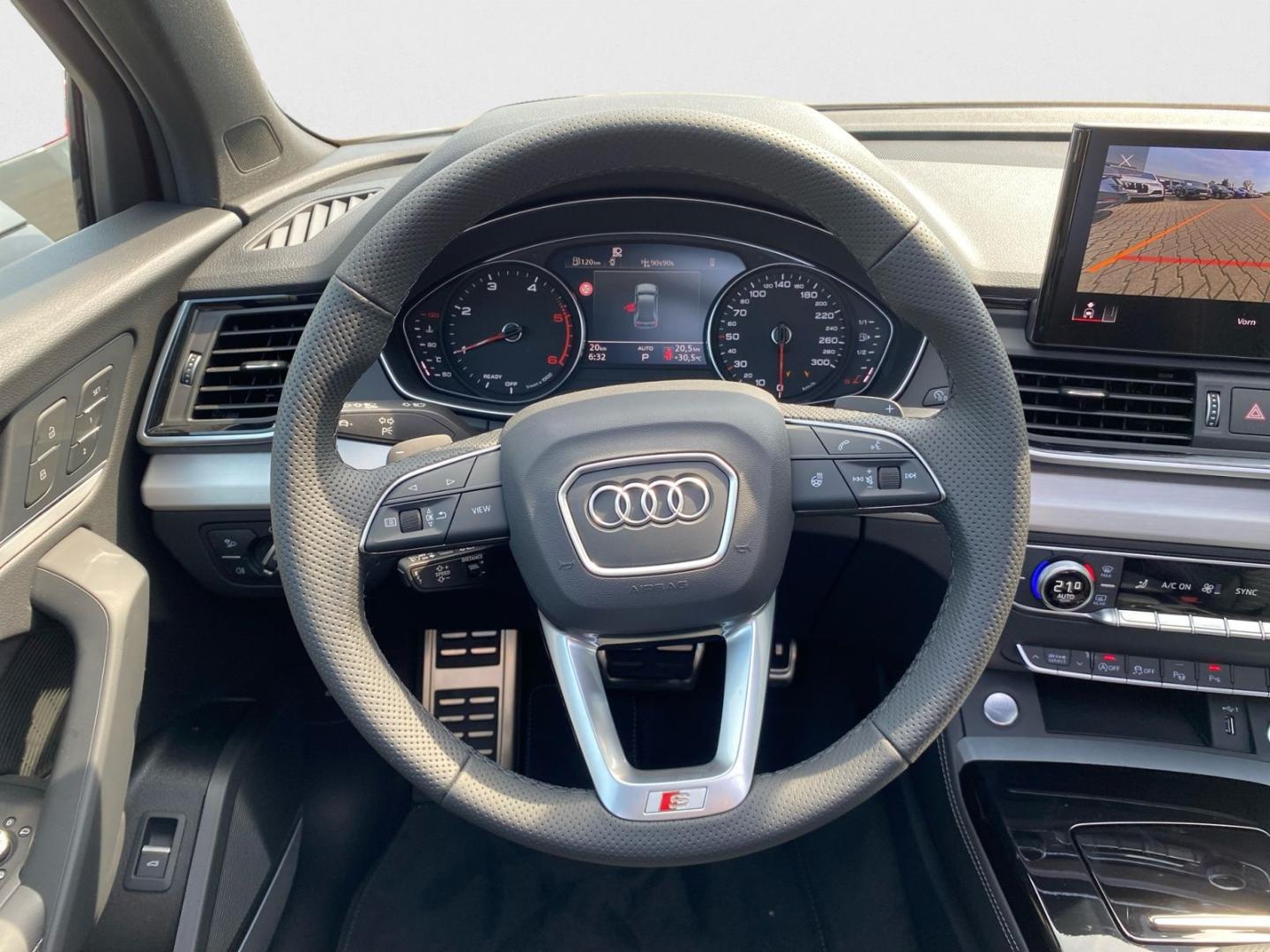 Image about Audi Q5 40 TDI quattro S tronic