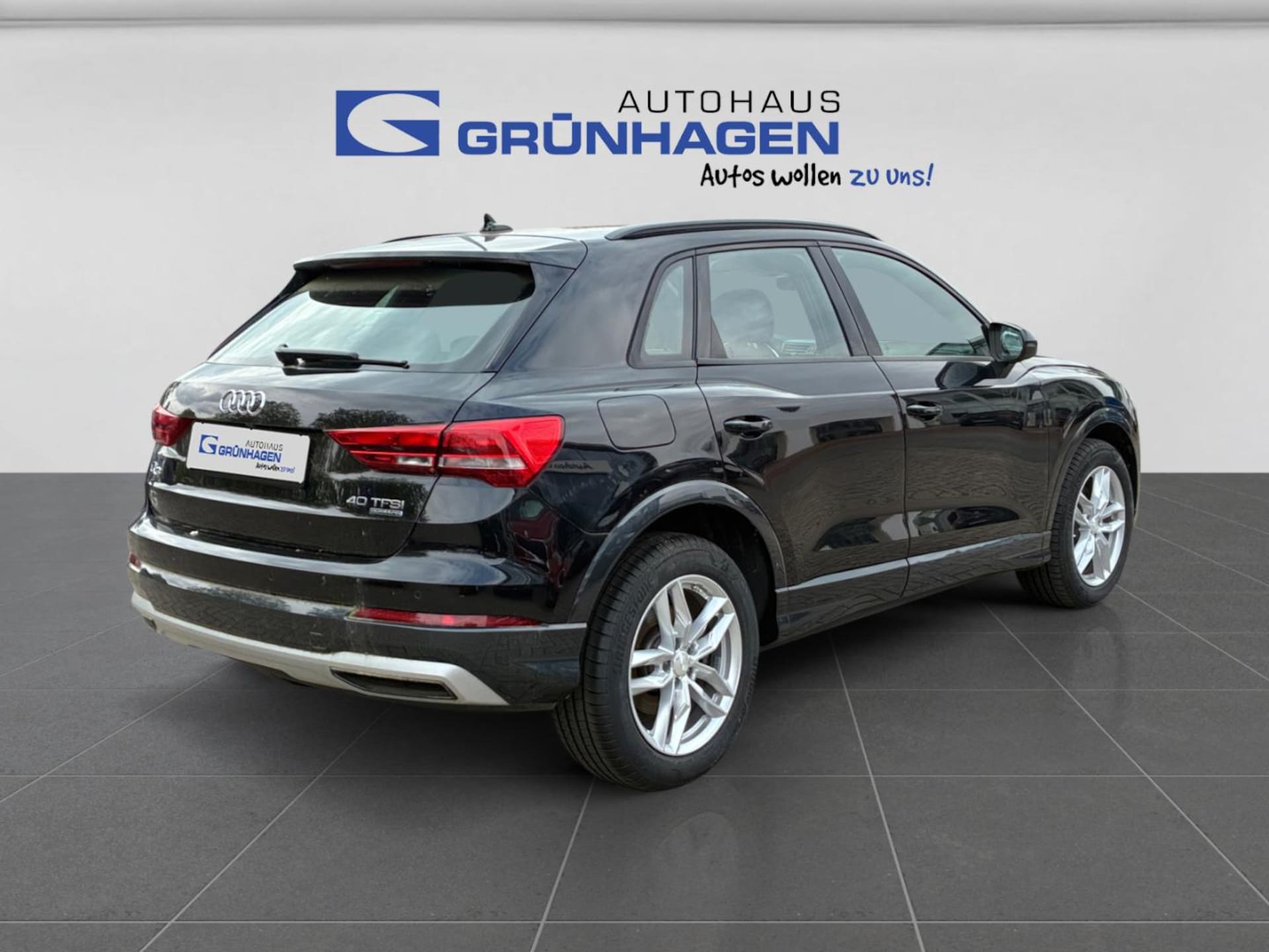 Audi Q3 SUV advanced
