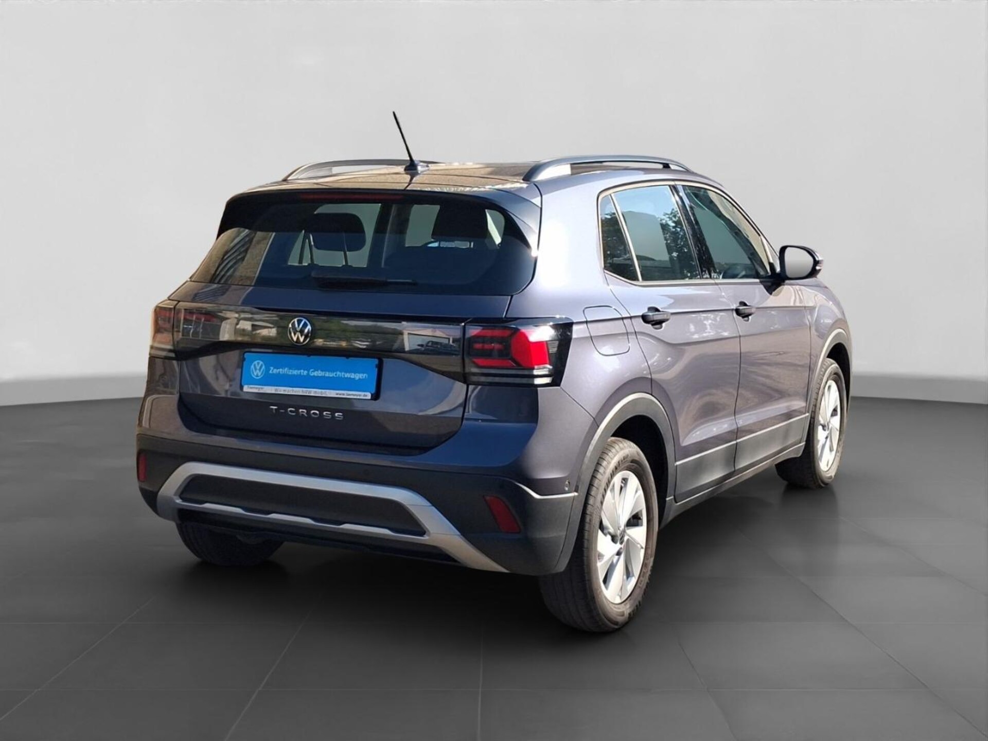 Volkswagen T-Cross Life