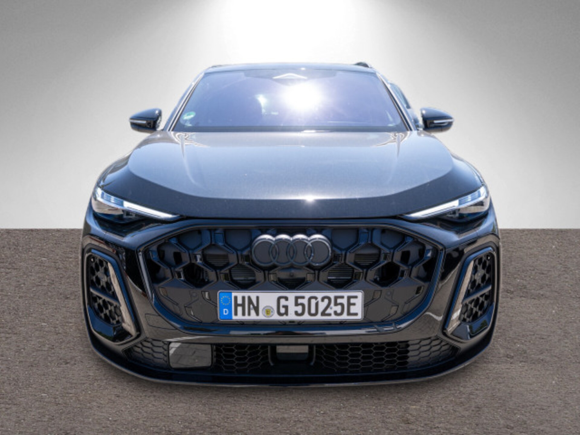 Audi Q5 SUV e-hybrid edition one