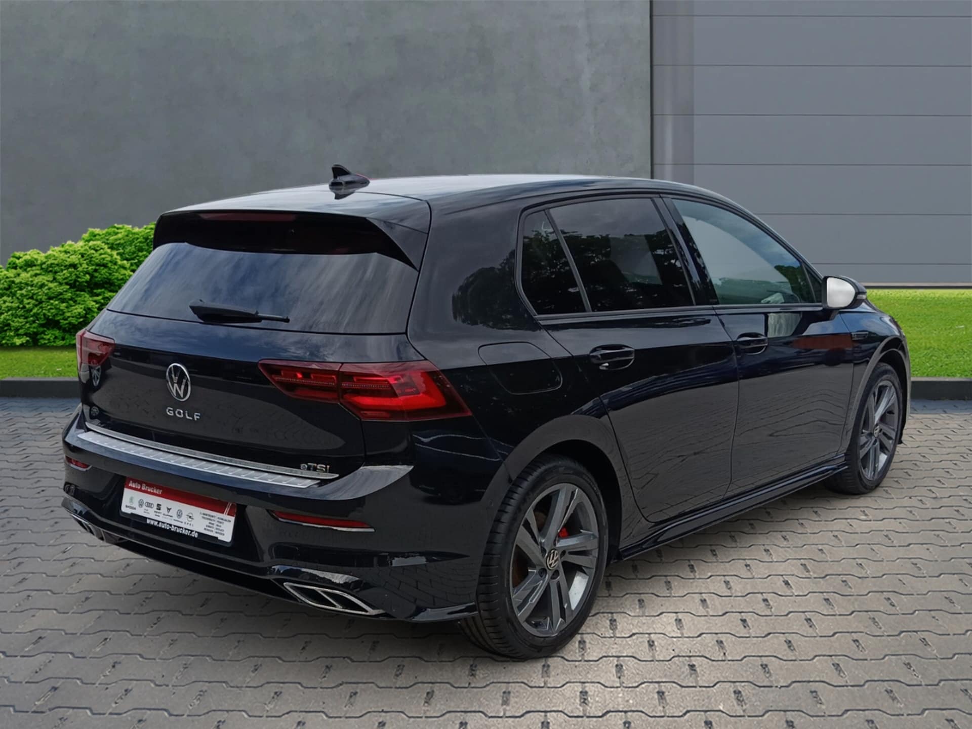 Volkswagen Golf R-Line