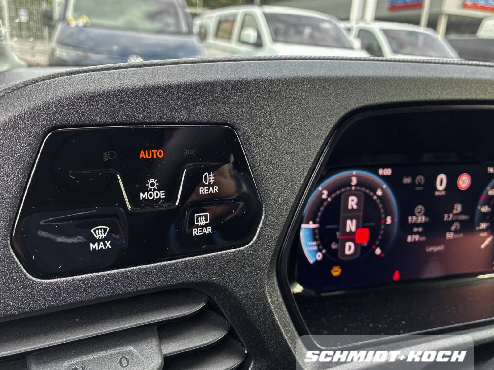 Volkswagen Caddy Maxi Cargo – Bild 12