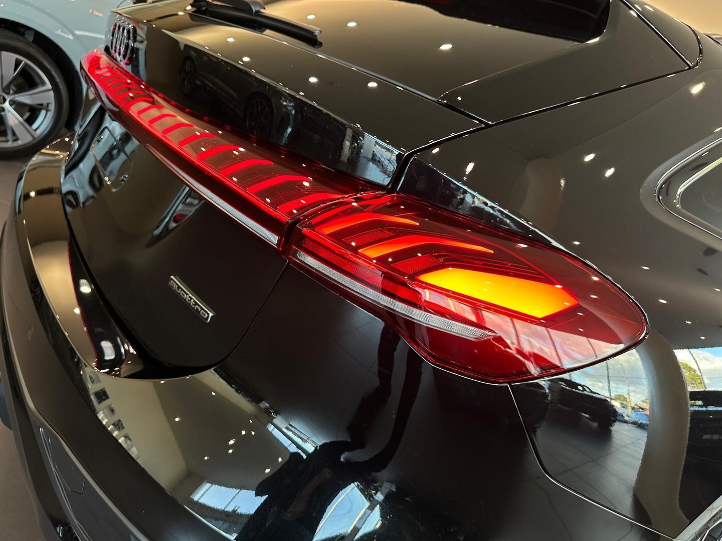 Image about Audi A5 Avant TFSI e e-hybrid quattro 270 kW S tronic