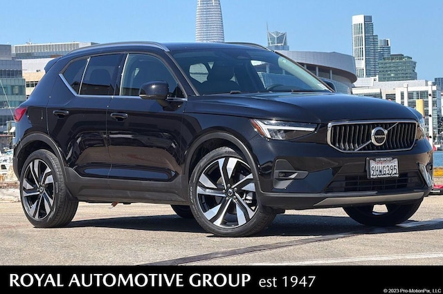 2023 Volvo XC40