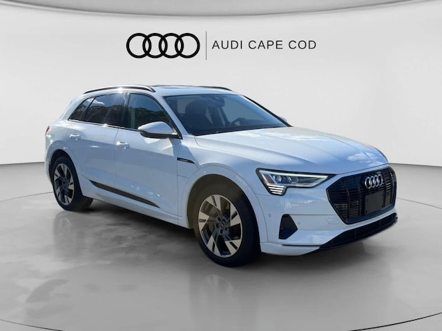 Photo of 2022 Audi e-tron