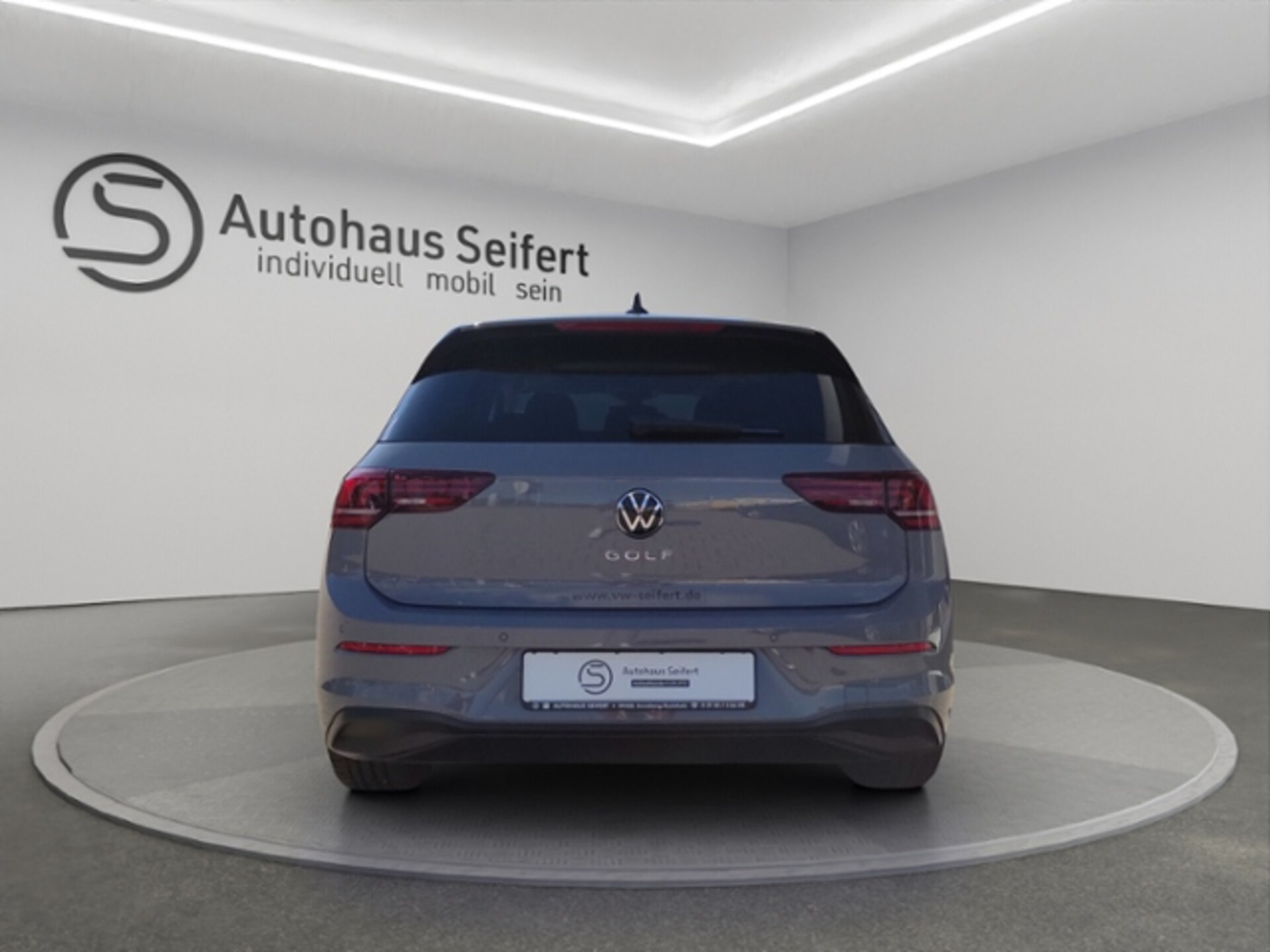 Volkswagen Golf Life