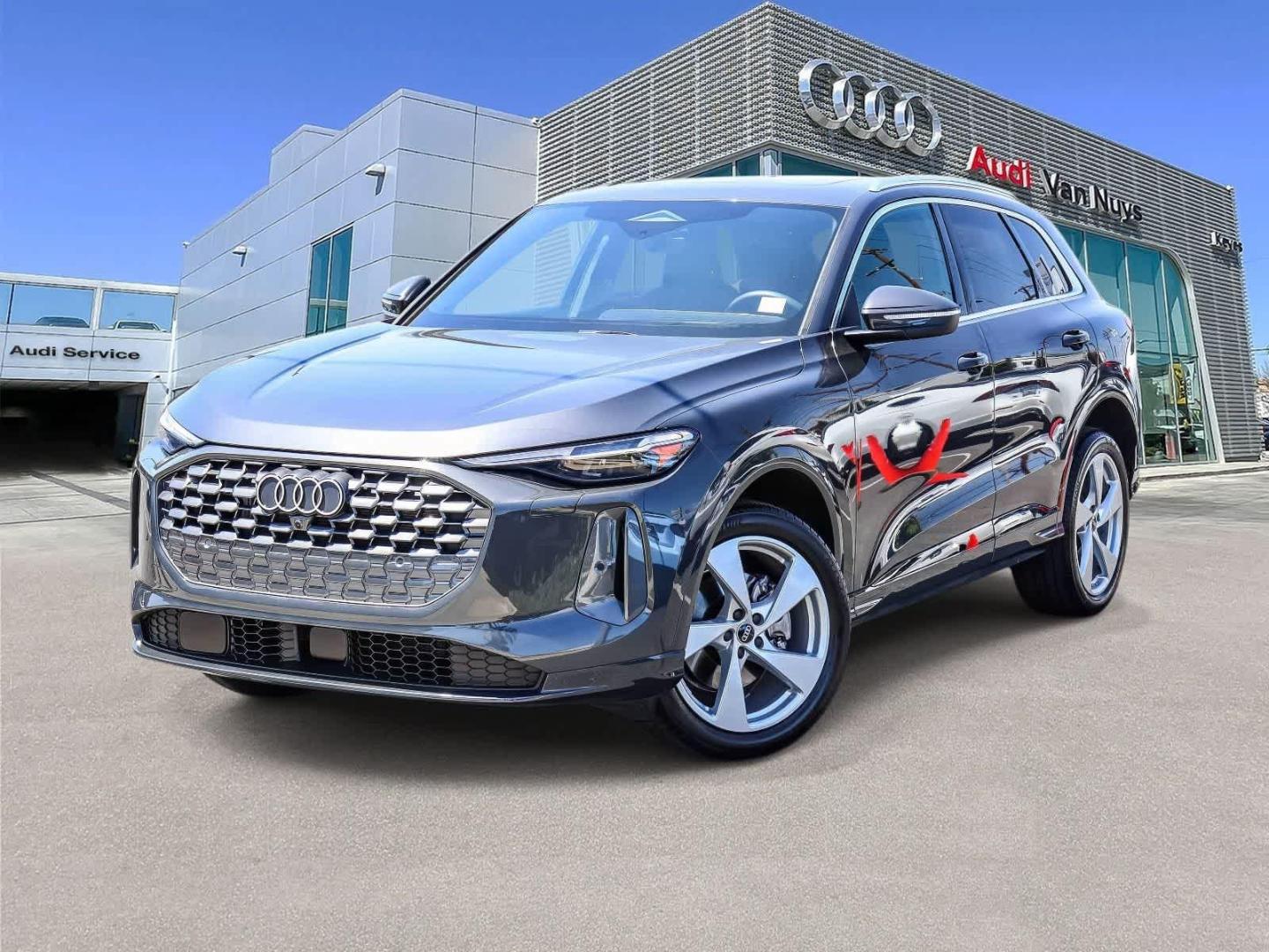 2025 Audi Q5 40 Premium Plus's photo