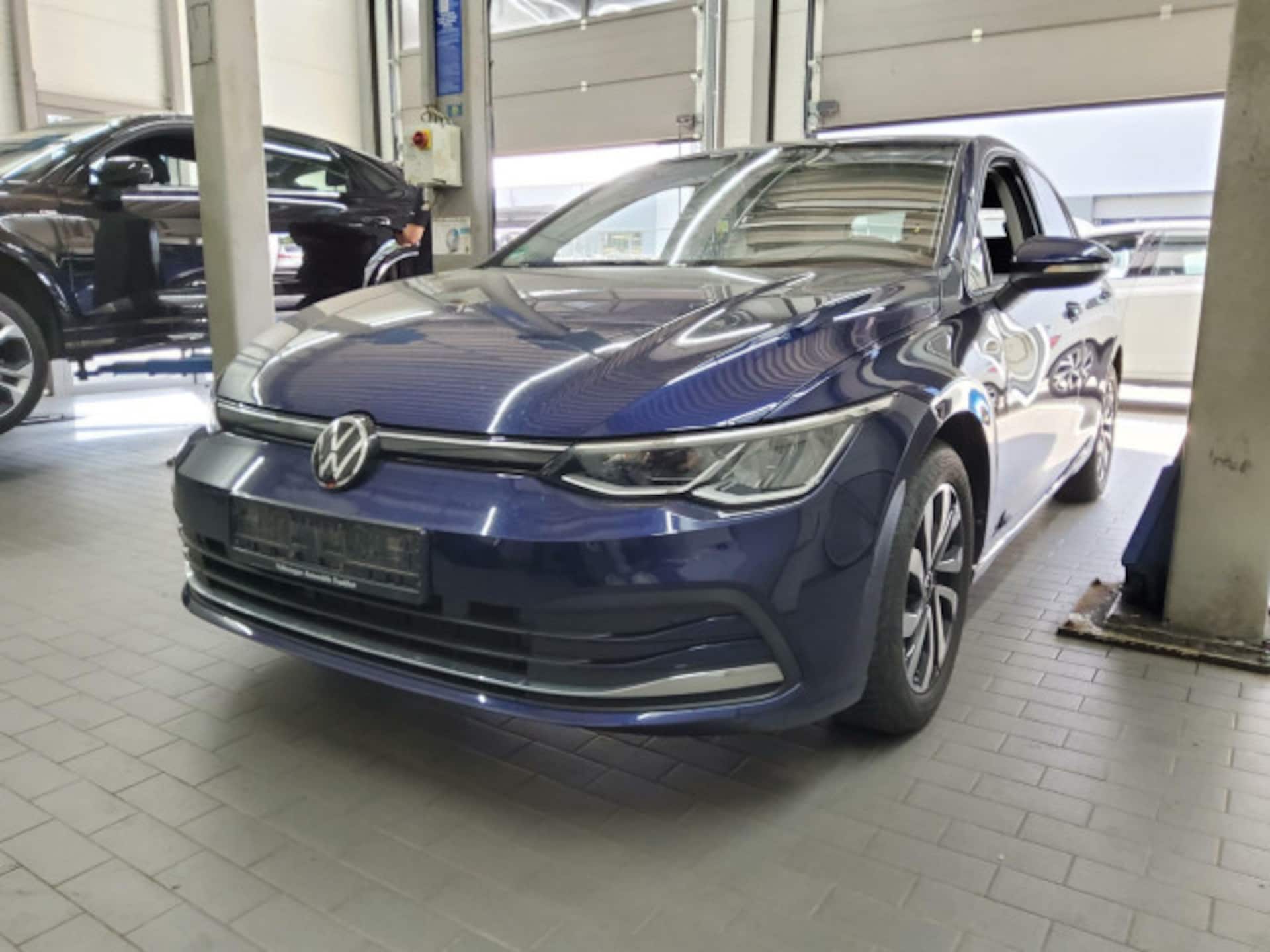 Volkswagen Golf Active