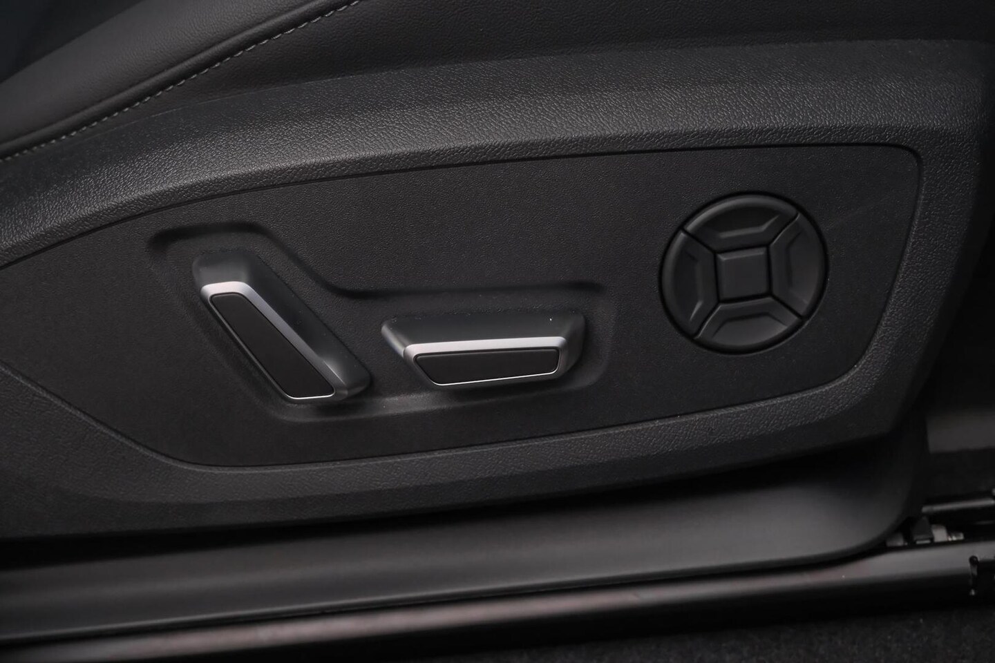 Image about Audi Q3 SUV TFSI 110 kW launch edition
