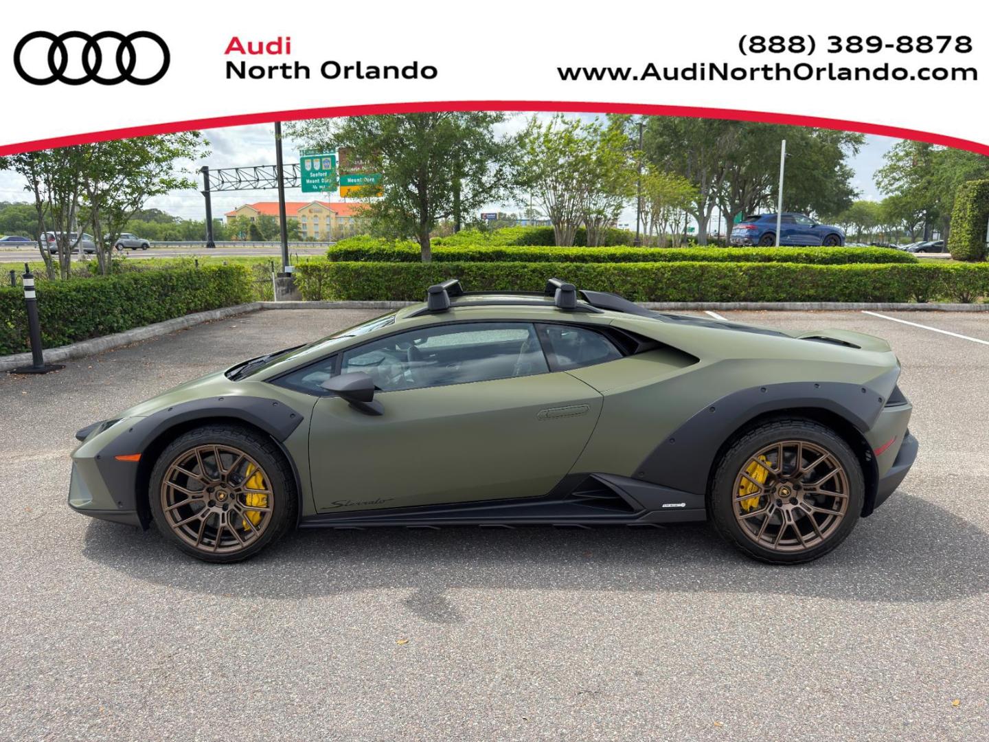 2024 Lamborghini Huracan Sterrato's photo