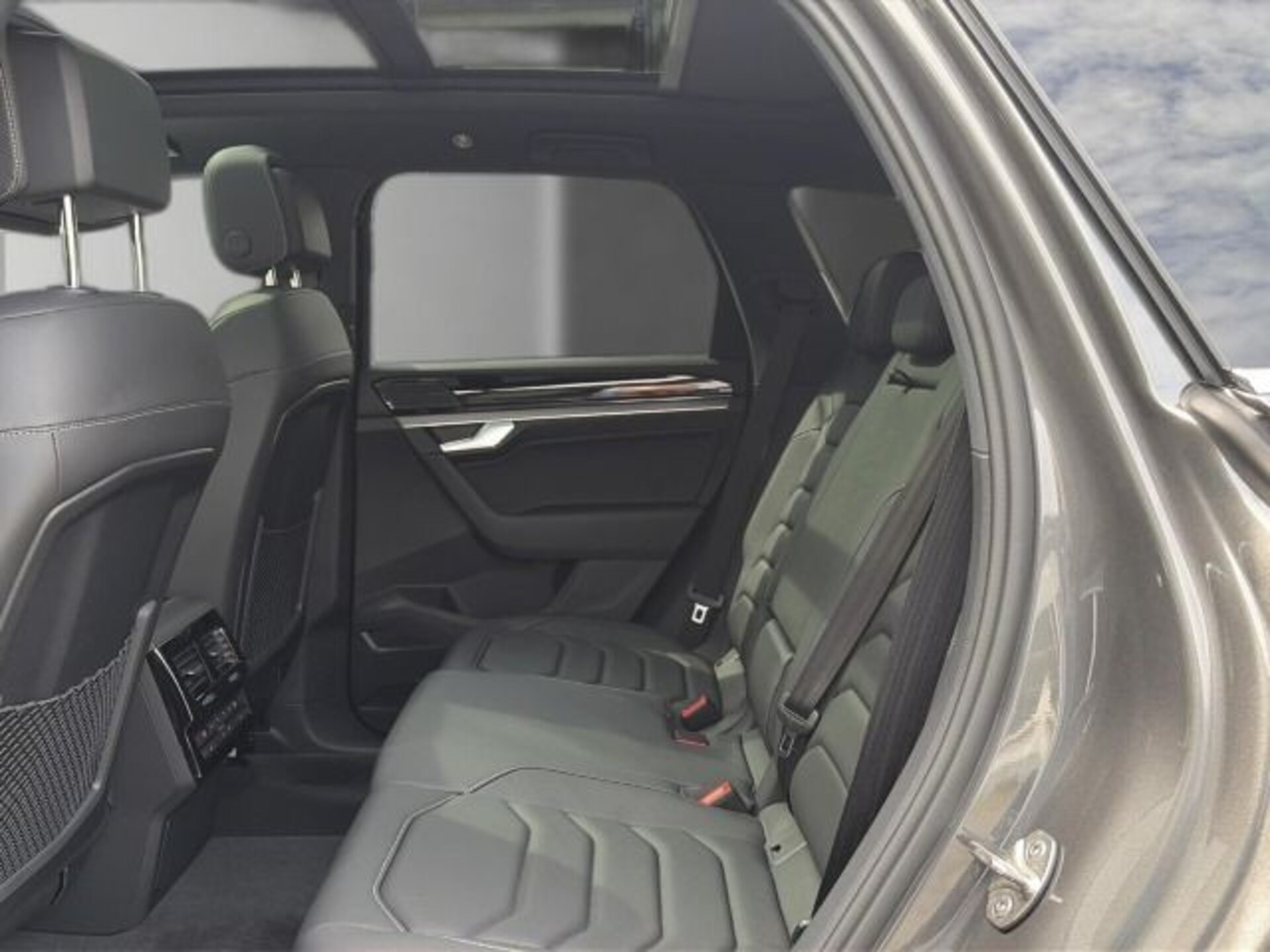 Volkswagen Touareg R-Line