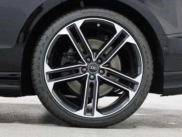 2026 Audi A8 Base - Photo 37