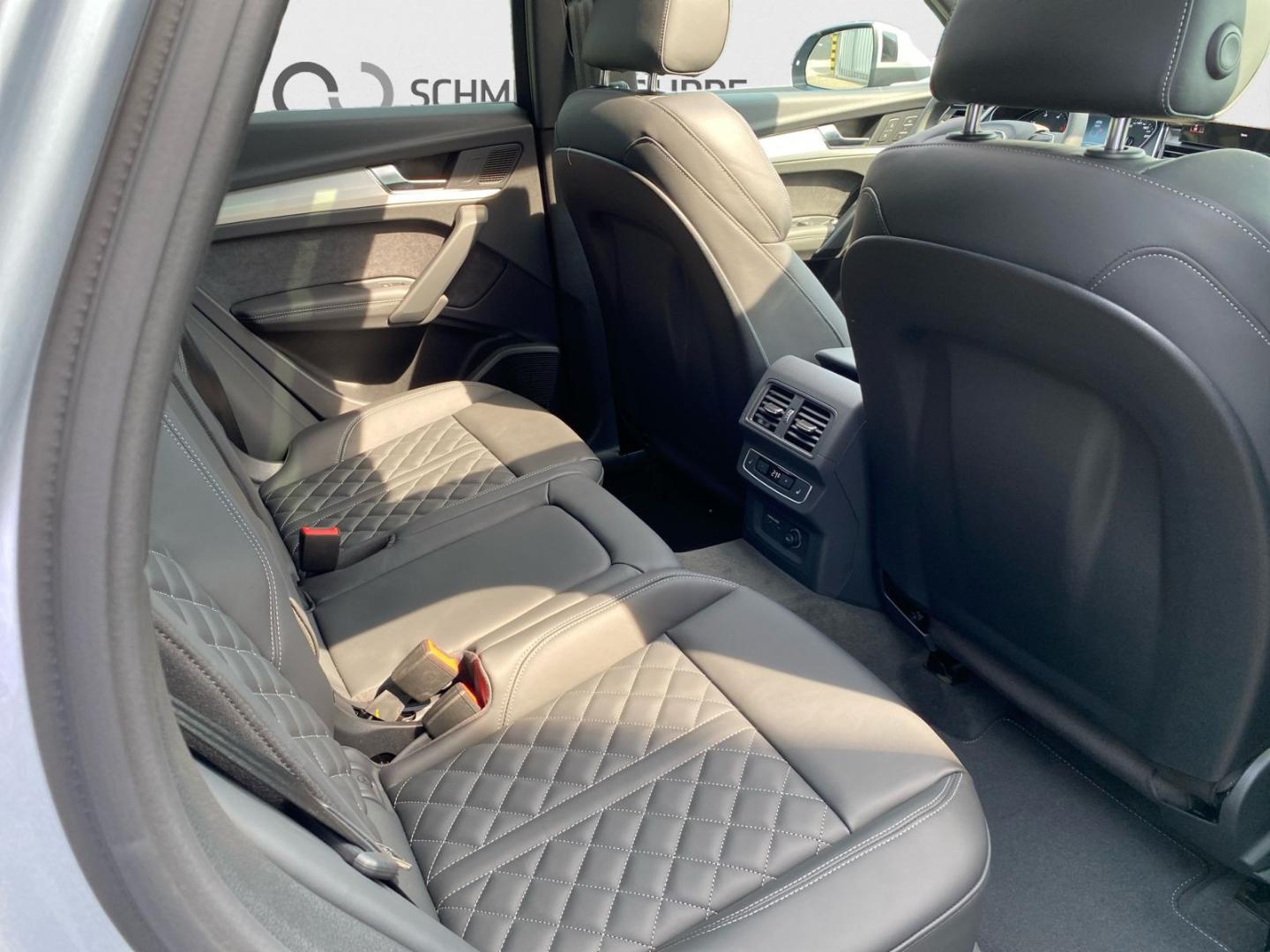 Image about Audi Q5 40 TDI quattro S tronic
