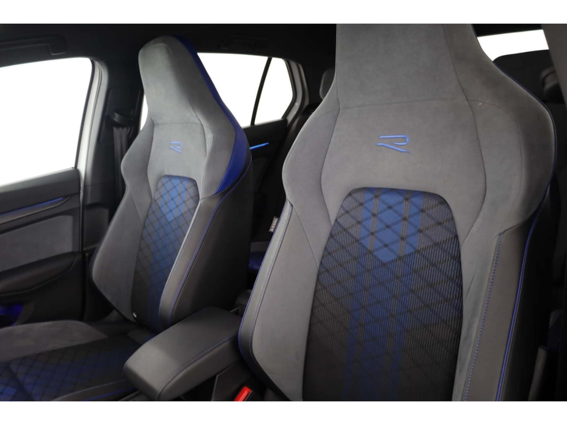 Volkswagen Golf R