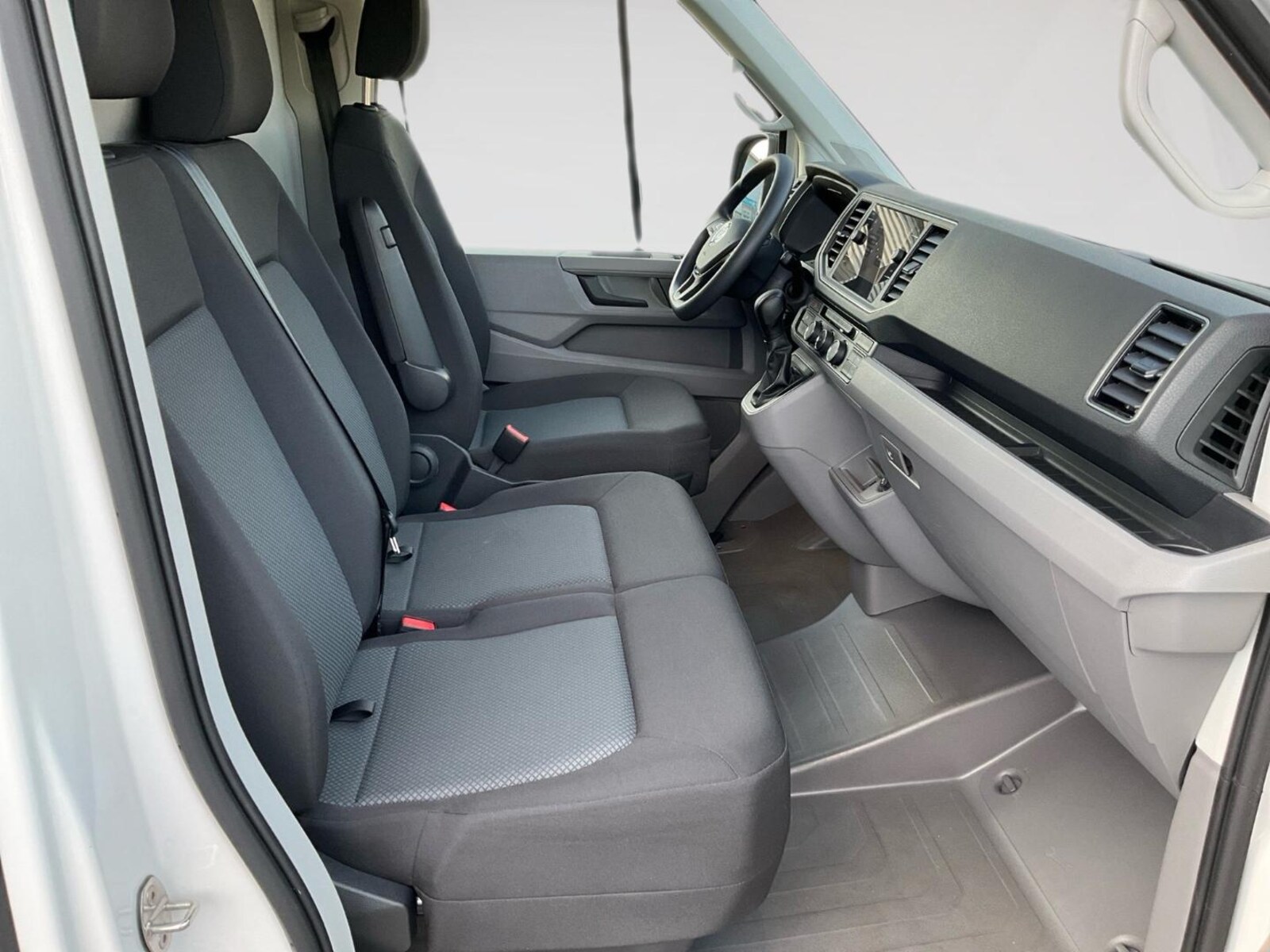 Volkswagen Crafter Kasten langer Radstand – Bild 9