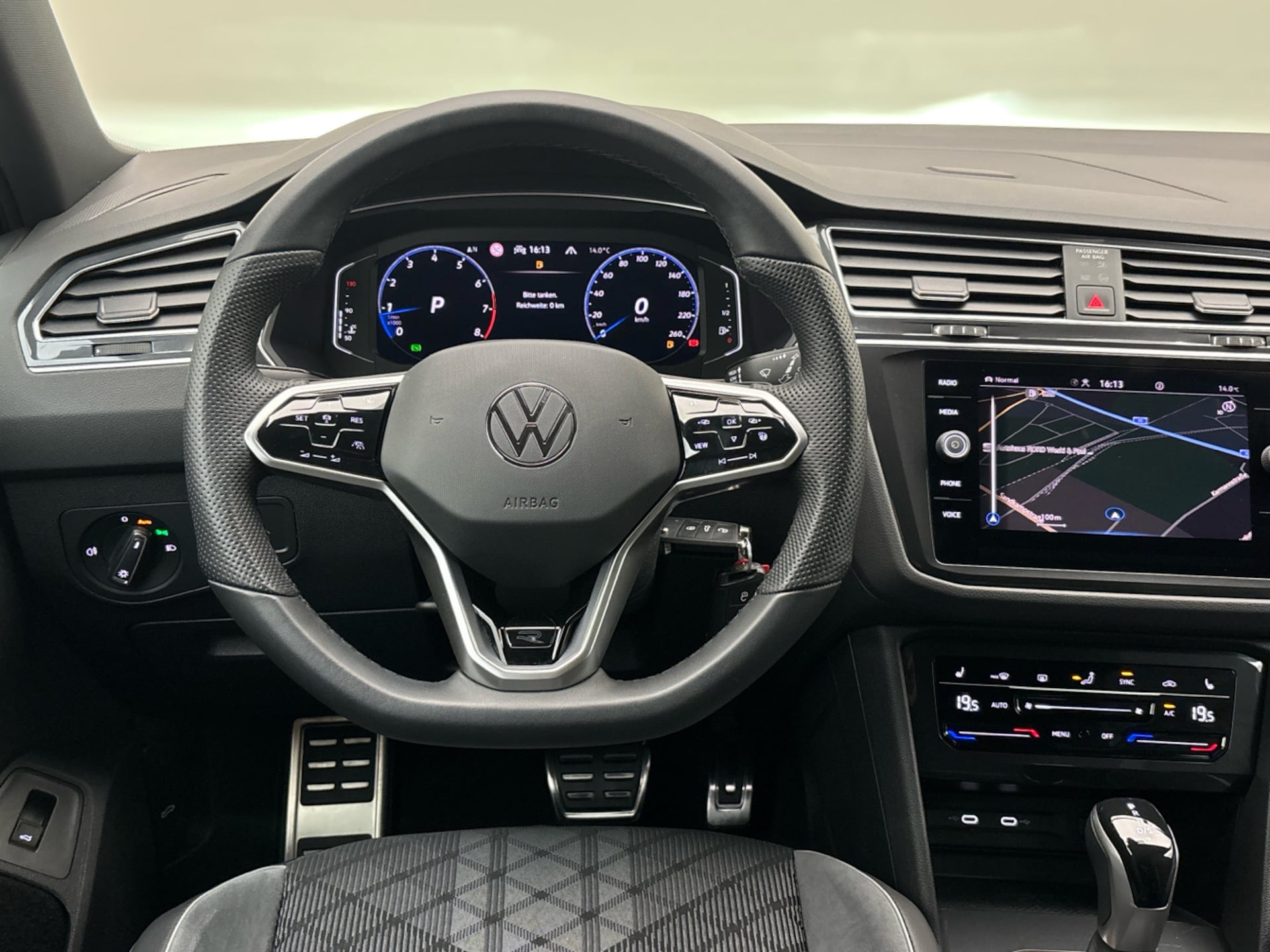 Volkswagen Tiguan R-Line