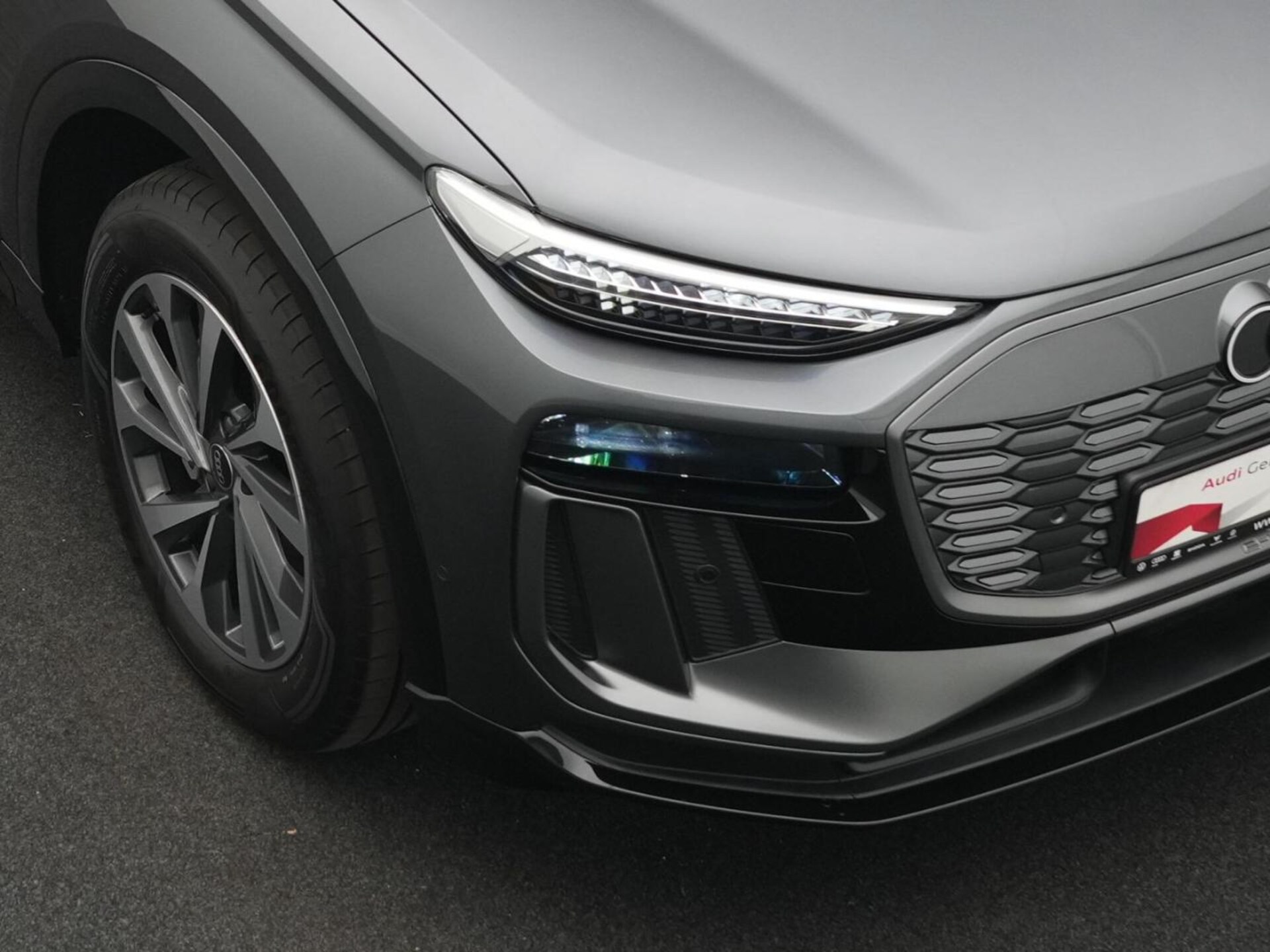 Audi Q6 SUV e-tron