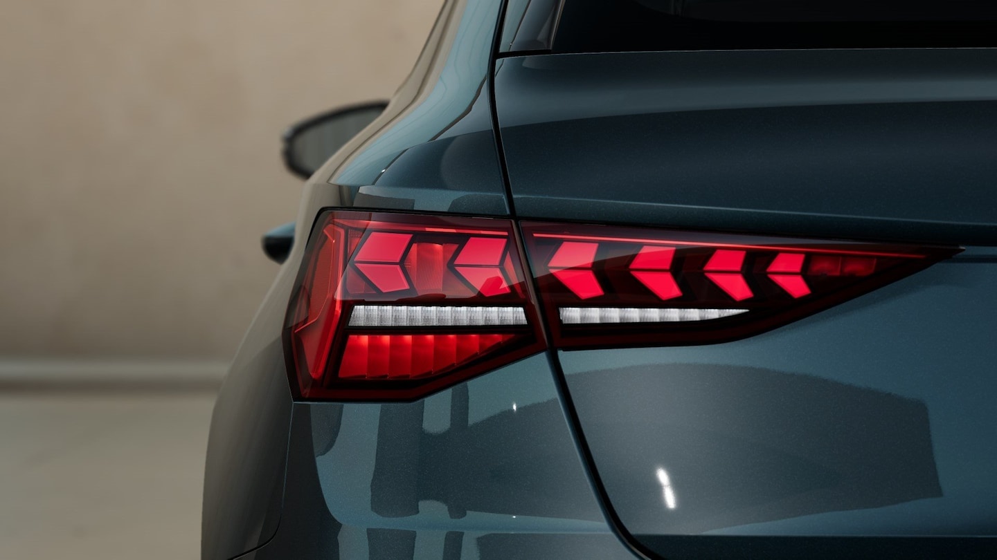 Bild über Audi RS 3 Sportback TFSI quattro 294 kW S tronic - für weitere Informationen kontaktieren Sie den Audi Partner