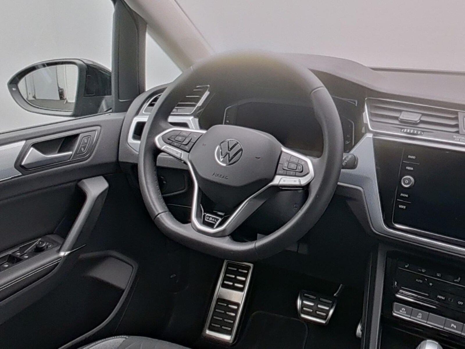 Volkswagen Touran – Bild 13