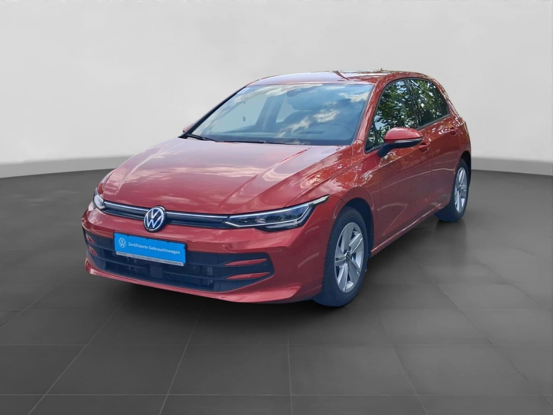 Volkswagen Golf Life