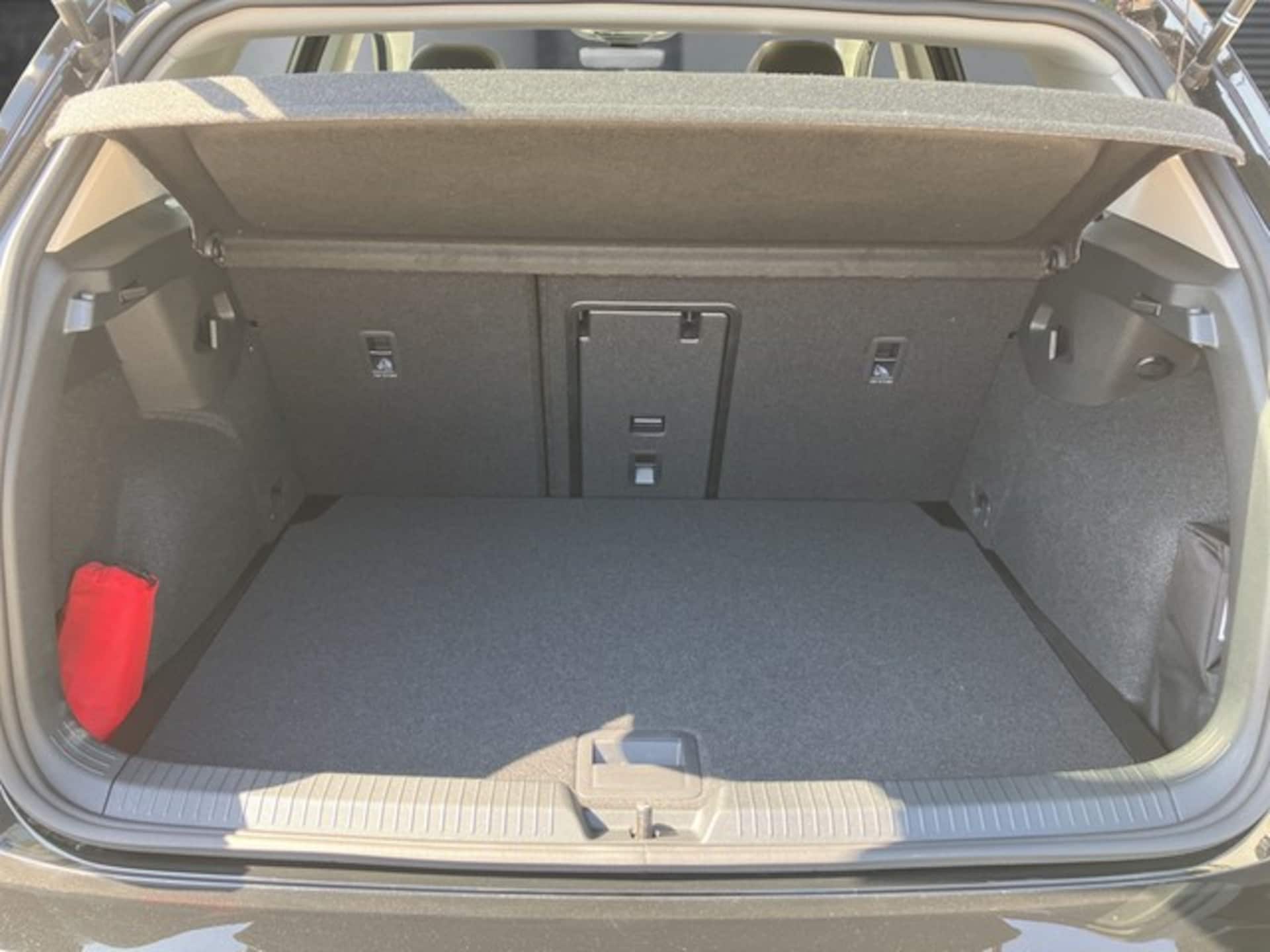 Volkswagen Golf Style